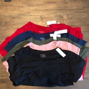 Lot of 8.  Time and Tru women’s vneck t-shirts. Brand new with tags